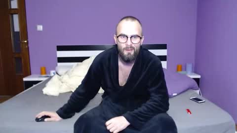 Angel-Boy online show from 10/23/25, 06:39