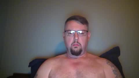 bowtieguy84 online show from 05/05/26, 02:19