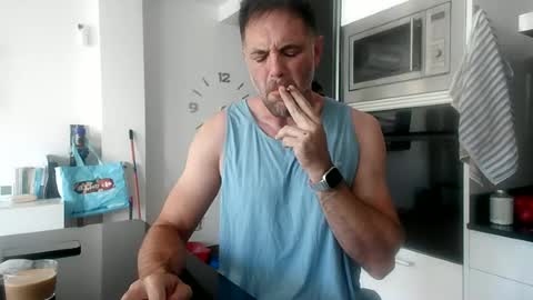 Snapshot of boxing___spf chatting on 06/16/26, 12:52 boxing___spf online show from 06/16/26, 12:52