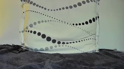 boy3911 online show from 12/16/24, 06:27