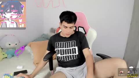 Snapshot of boy_andy__ chatting on 01/08/26, 06:32 Aaron online show from 01/08/26, 06:32