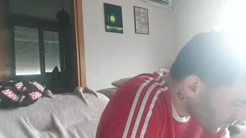 Snapshot of boy_aroundtheworld chatting on 11/22/25, 11:31 Dan online show from 11/22/25, 11:31