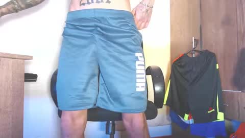 boy_master5 online show from 02/28/25, 12:09