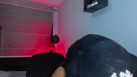 boy_nauthy online show from 01/05/25, 05:09