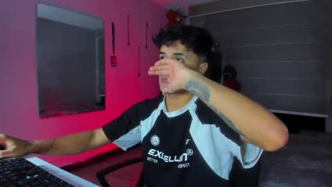 boy_nauthy online show from 01/13/25, 03:12