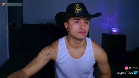 boy_nauthy online show from 10/17/25, 06:38