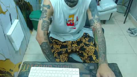 boy_tatto77 online show from 05/02/26, 12:10