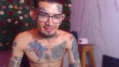 boy_tatto77 online show from 05/12/26, 06:05