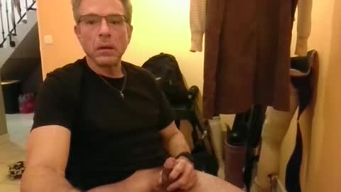 Snapshot of boyaroues chatting on 11/04/25, 06:40 boyaroues online show from 11/04/25, 06:40