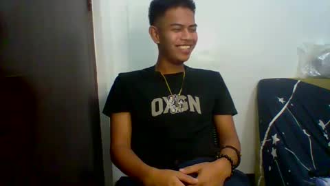 boyax16 online show from 12/12/24, 11:18