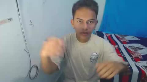 boyax16 online show from 12/30/24, 09:16