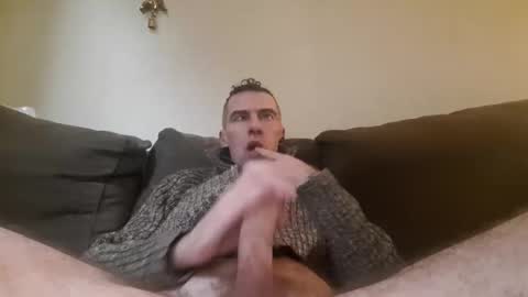 Snapshot of boybcn19 chatting on 02/05/26, 05:50 Your slavesexx19 online show from 02/05/26, 05:50