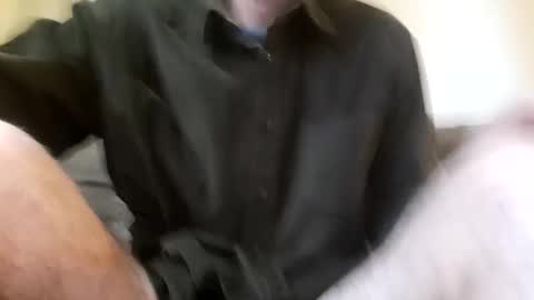 Snapshot of boybcn19 chatting on 03/08/26, 04:33 Your slavesexx19 online show from 03/08/26, 04:33