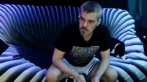 Snapshot of boyblond36 chatting on 11/27/25, 06:15 Slutty Stud online show from 11/27/25, 06:15