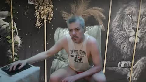 Snapshot of boyblond36 chatting on 02/01/26, 05:28 Slutty Stud online show from 02/01/26, 05:28
