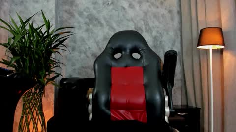 boyc02_ online show from 09/30/25, 09:42