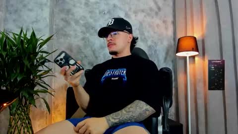 boyc02_ online show from 11/24/25, 01:11