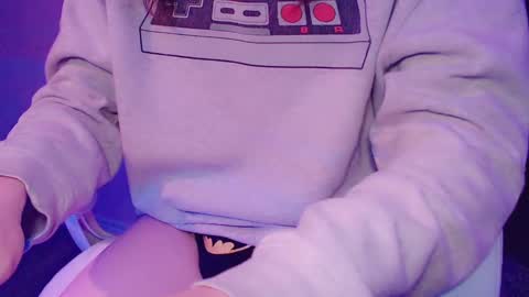 Snapshot of boycurious95 chatting on 01/06/25, 03:31 Atari online show from 01/06/25, 03:31