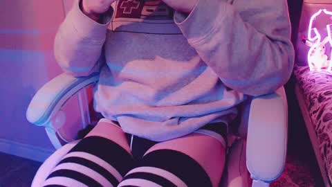 Snapshot of boycurious95 chatting on 01/10/25, 03:07 Atari online show from 01/10/25, 03:07