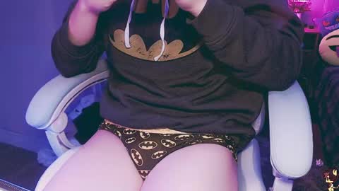 Snapshot of boycurious95 chatting on 02/23/25, 03:56 Atari online show from 02/23/25, 03:56