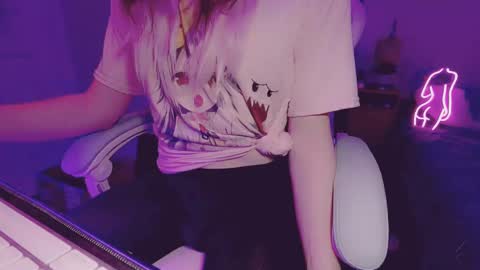 Snapshot of boycurious95 chatting on 03/11/25, 03:05 Atari online show from 03/11/25, 03:05