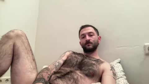 boyfriend_shrapnel online show from 02/14/25, 03:33