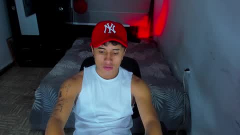 miguel  online show from 01/08/25, 04:34