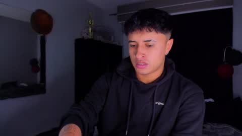 miguel  online show from 03/05/25, 05:40