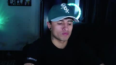 Snapshot of boylatin_777 chatting on 01/10/26, 08:43 miguel online show from 01/10/26, 08:43