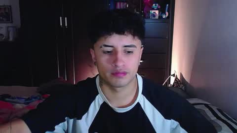 Snapshot of boylatin_777 chatting on 02/27/26, 10:32 miguel online show from 02/27/26, 10:32