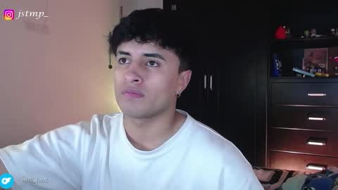 Snapshot of boylatin_777 chatting on 03/11/26, 02:01 miguel online show from 03/11/26, 02:01