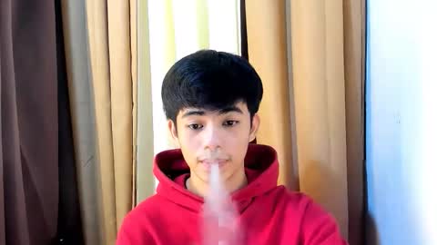 Snapshot of boynextdoor4ux chatting on 02/07/26, 12:47 HI IM JAMES DONT FORGET GIVE ME THUMBS UP AND JOIN TO MY FANCLUB online show from 02/07/26, 12:47