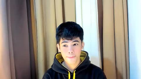 Snapshot of boynextdoor4ux chatting on 03/12/26, 10:49 HI IM JAMES DONT FORGET GIVE ME THUMBS UP AND JOIN TO MY FANCLUB online show from 03/12/26, 10:49