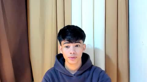 Snapshot of boynextdoor4ux chatting on 04/08/26, 06:30 HI IM JAMES DONT FORGET GIVE ME THUMBS UP AND JOIN TO MY FANCLUB online show from 04/08/26, 06:30