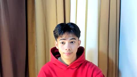 Snapshot of boynextdoor4ux chatting on 04/15/26, 03:35 HI IM JAMES DONT FORGET GIVE ME THUMBS UP AND JOIN TO MY FANCLUB online show from 04/15/26, 03:35