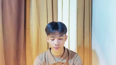 Snapshot of boynextdoor4ux chatting on 04/17/26, 07:00 HI IM JAMES DONT FORGET GIVE ME THUMBS UP AND JOIN TO MY FANCLUB online show from 04/17/26, 07:00