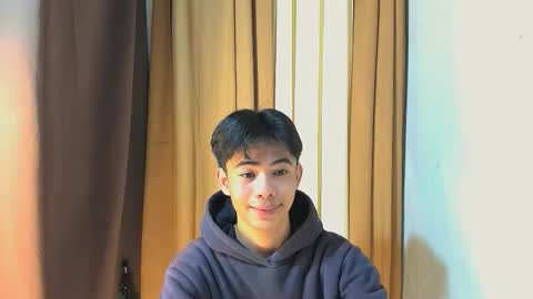 Snapshot of boynextdoor4ux chatting on 04/21/26, 04:41 HI IM JAMES DONT FORGET GIVE ME THUMBS UP AND JOIN TO MY FANCLUB online show from 04/21/26, 04:41