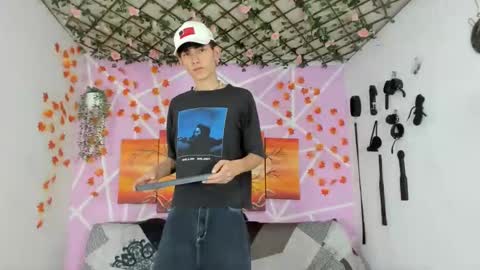 boys4hot_777 online show from 02/28/25, 01:37