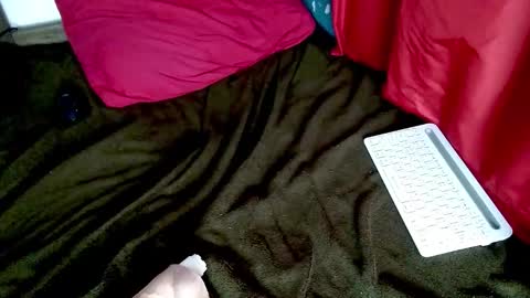 boys_dont_cryy online show from 11/10/25, 09:47