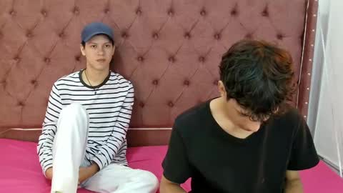 ALEX - TAYLER  -MIKE online show from 12/19/24, 01:51