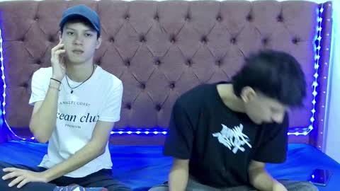 ALEX - TAYLER  -MIKE online show from 12/27/24, 01:39