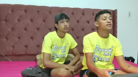 ALEX - TAYLER  -MIKE online show from 02/03/25, 02:13