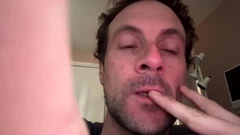 boysetsfire34 online show from 02/04/25, 08:49