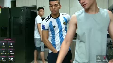 Angelo Mark Fernando Taylor online show from 02/10/25, 11:46