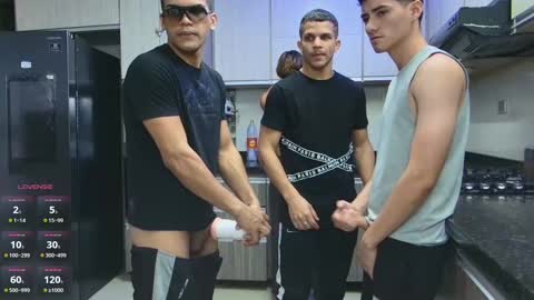 Angelo Mark Fernando Taylor online show from 02/15/25, 02:44