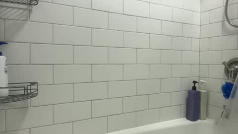 Snapshot of boytoybenny chatting on 11/26/25, 11:33 BoyToyBenny online show from 11/26/25, 11:33