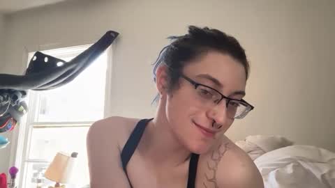 boywithbug online show from 03/09/26, 06:45