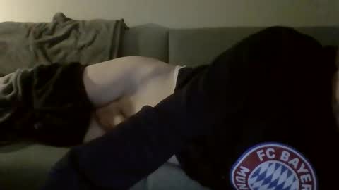 Snapshot of boyxy1 chatting on 12/14/24, 08:18 boyxy1 online show from 12/14/24, 08:18