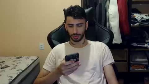 boyzinm2 online show from 02/17/26, 05:59