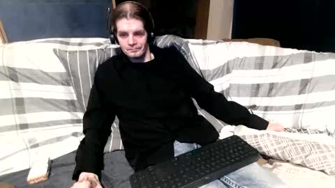 Snapshot of bponie1 chatting on 02/21/26, 01:39 bponie1 online show from 02/21/26, 01:39